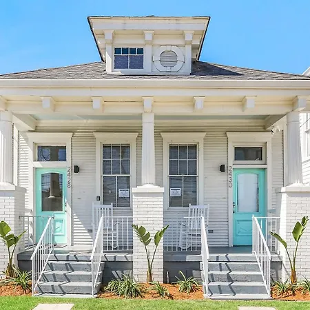 Private 2Br Condo In Uptown By Hosteeva New Orleans Exterior photo