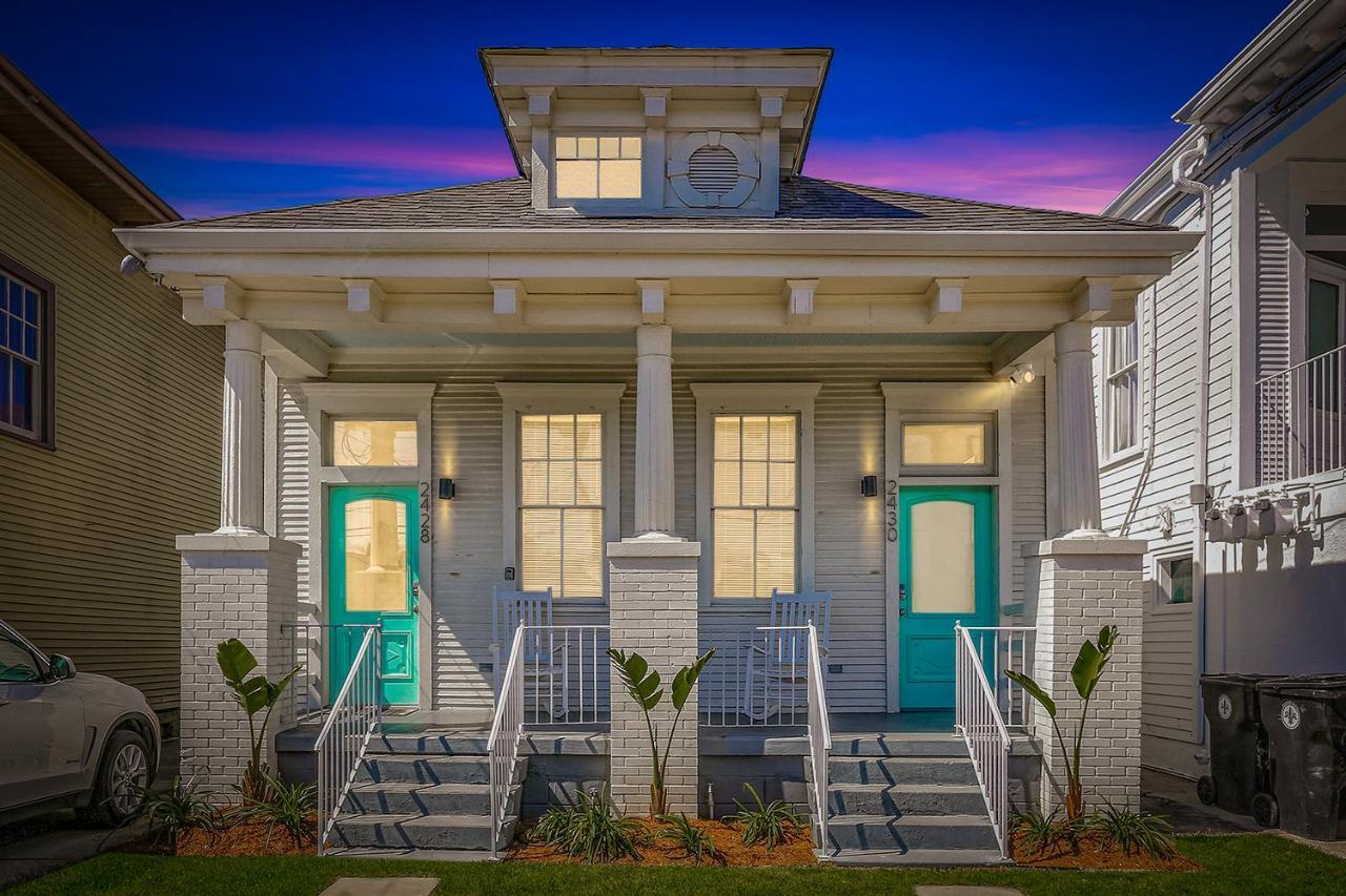 Private 2br In Uptown By Hosteeva Apartamento